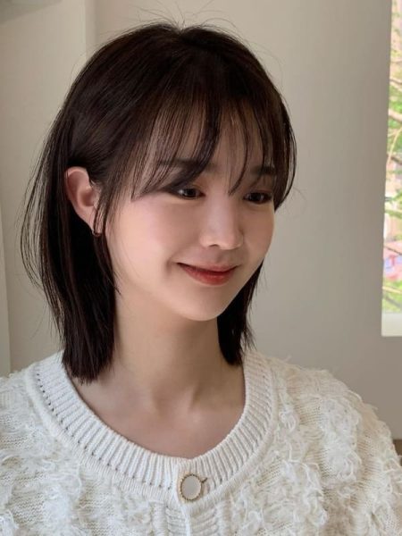 straight Korean shoulder length hair with wispy bangs